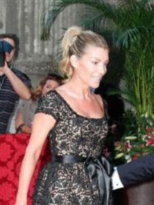 Patricia Rato y Espartaco de nuevo juntos en la boda de Carmen Solís Tello