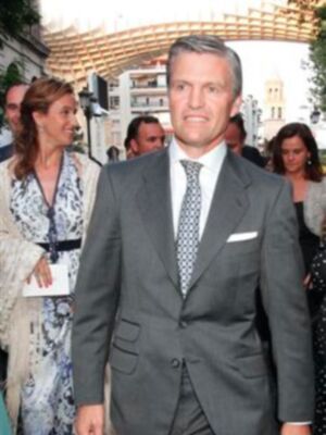 Patricia Rato y Espartaco de nuevo juntos en la boda de Carmen Solís Tello