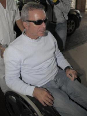 José Ortega Cano ingresa en un hospital de Sevilla para ser intervenido del colon