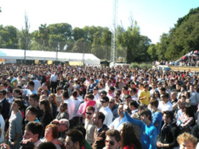 Multitudinario concierto a beneficio del altar del Cristo de las Tres Caída‏
