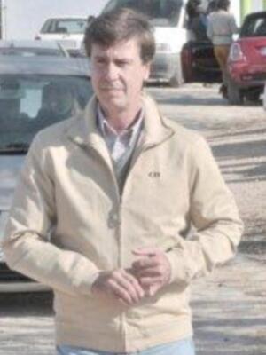 Cayetano Martínez de Irujo visita agricultores de Marinaleda