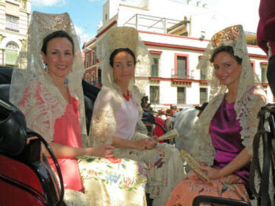 XXVII Exhibición de enganche en la Real Maestranza de Caballería de la feria de Abril.