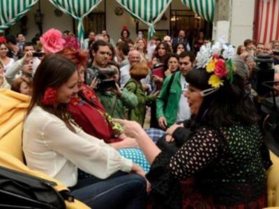 Eva González se va de feria con los Morancos