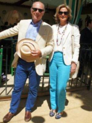 Numerosos personajes conocidos en Feria de Sevilla 2012