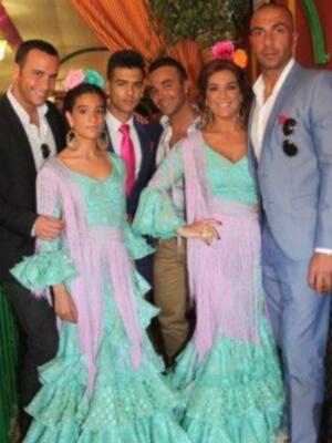 Numerosos personajes conocidos en Feria de Sevilla 2012