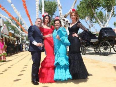 Numerosos personajes conocidos en Feria de Sevilla 2012