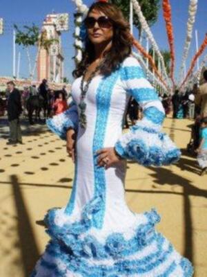 Numerosos personajes conocidos en Feria de Sevilla 2012