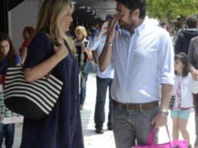 Isabel Sartorius y Maxim Huerta, una divertida pareja en Feria del libro de Sevilla 