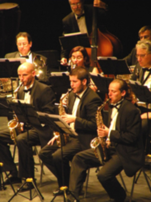 Concierto extraordinario del día de Sevilla en  el López de Vega.