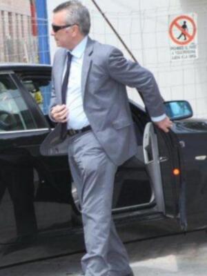 José Fernando recibe un millón de euros, herencia de Rocío Jurado de mano de su padre Ortega Cano