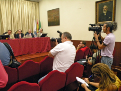 Sevilla. El Ateneo Sevillano presento los nuevos diseño de las carrozas de la  cabalgata de Reye 2013.