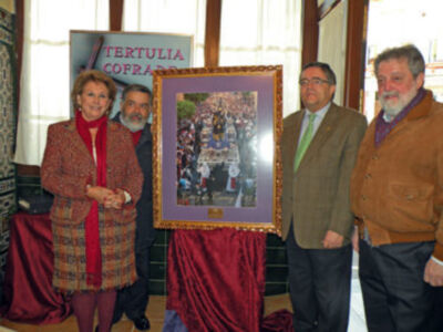 Sevilla. La tertulia Cruz de Carey, presento su anual cartel cofrade 2013