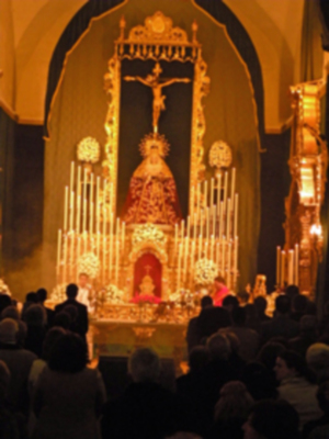 Provincia. Altar y culto de la Novena en honor de María. Stma. de las Angustias Coronada de la Hermandad de la Vera-cruz de Alcalá del Río 