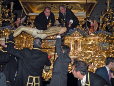 Tradición medieval del Descendimiento de Cristo en Alcalá del Río