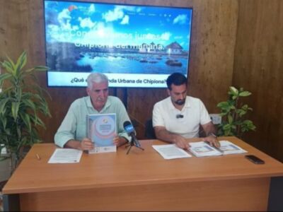 Luis Mario Aparcero y Eduardo Lorenzo presentan la ‘Agenda Urbana de Chipiona 2030