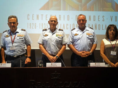  Del Alcázar al cielo, Sevilla celebra el legado de los grandes vuelos de la aviación española.