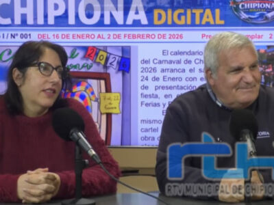 Sebastián Tirado y Paqui Pina recuperan el periódico Crónica de Chipiona