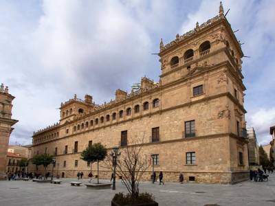 La Casa de Alba se implica en Fermoselle para impulsar el V Centenario de Juan del Enzina