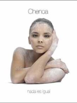 Chenoa firmó discos en Zaragoza
