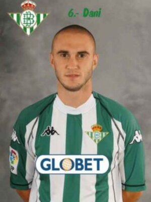 Dani agradece el aplauso de La Romareda