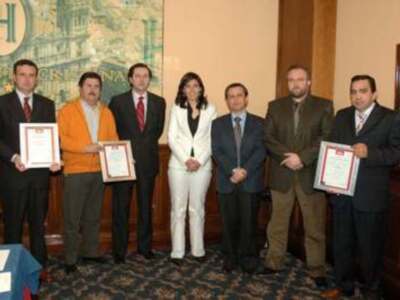 Tres empresas jiennenses de artes gráficas, pioneras en la certificación de calidad en el sector