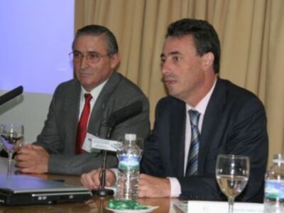 La Junta forma en un curso a más de 80 monitores en la práctica del atletismo en silla de ruedas