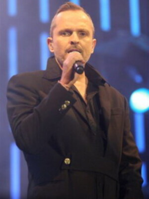 Miguel Bose suspende concierto en Jerez 