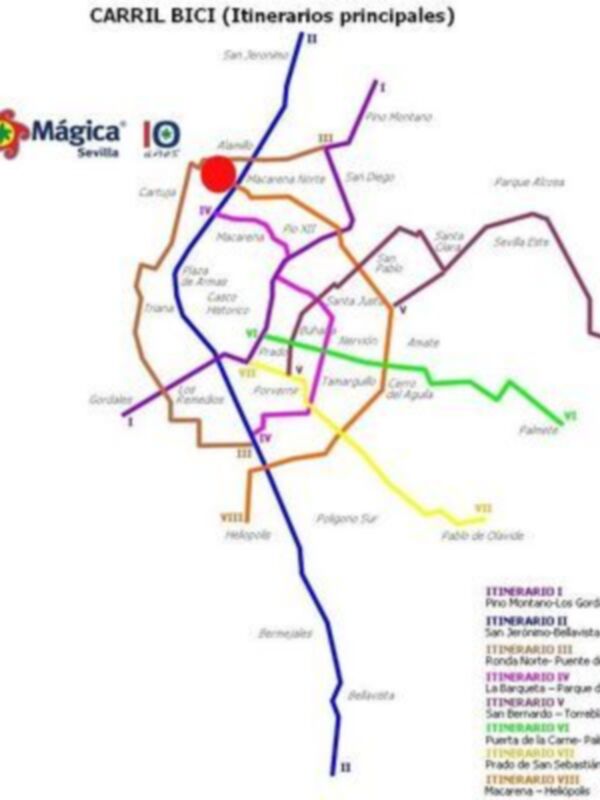 Mapa de carriles bici en Sevilla, mostrando los itinerarios principales y puntos de interés.