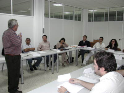 Gines: los emprendedores aprenden a poner en marcha su propio negocio