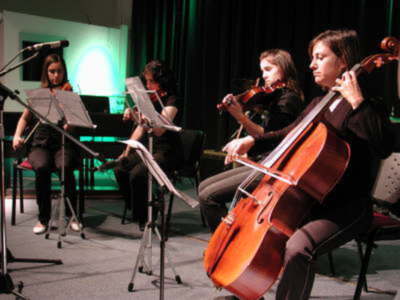 El Salón Multiusos se llenó para acoger la Audición de la Escuela Municipal de Música de Gines 