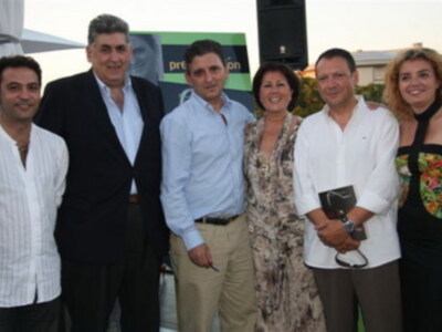 Mas de 200 personas en la presentacion en Sevilla de la novela "El Rock de la calle Feria" de Francisco Gallardo 