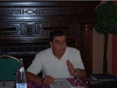 Emilio Calatayud da la conferencia Situación legal del menor en los cursos de verano Olavide en Carmona