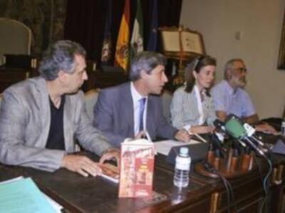 Presentación de la Topoguía Cuevas y simas de Córdoba en el Ayuntamiento de Baena.