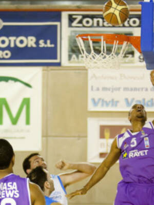 ADT Tarragona y Adepal Alcázar toman ventaja por los play-offs en la Adecco LEB Bronce