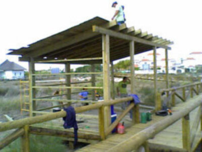Mirador para aves en el corredor verde del litoral(Chipiona)
