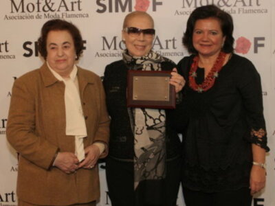 La Asociación Mof&ART rindió homenaje a Lina, 50 años de dedicación y amor a la costura flamenca