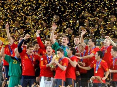 España campeona del mundo de futbol  por primera vez en la historia 