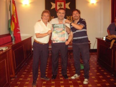 La Compañía de Teatro Benavente estrenará en Lora del Río a nivel nacional la obra Loca academia de peluquería
