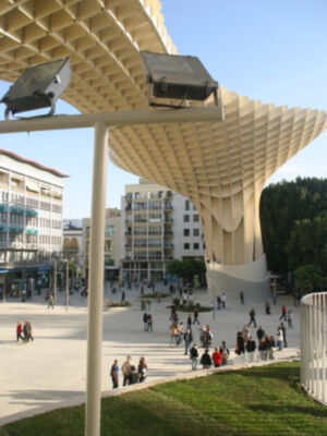 La Plaza de la Encarnación da paso a Metropol Parasol