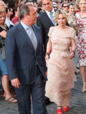 Eugenia Martínez de Irujo en la boda de la hija de Carmen Tello