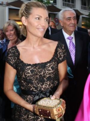 Patricia Rato y Espartaco de nuevo juntos en la boda de Carmen Solís Tello