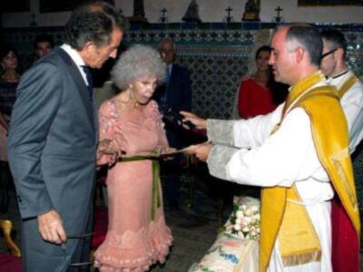 La Duquesa de Alba da el si quiero a Alfonso Díez
