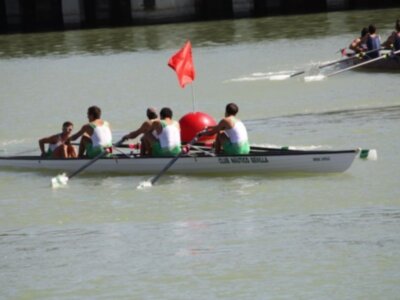 El cetro nacional de yolas se queda en las aguas del Guadalquivir