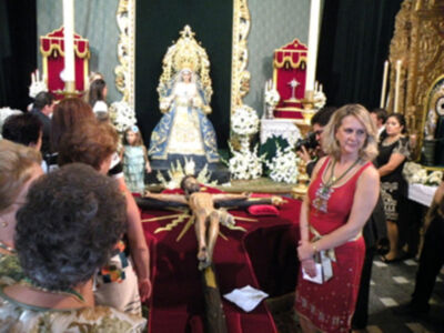 Besamano y Besapies de la Virgen de las Angustias de Alcalá del Río