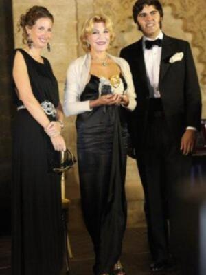 Fiesta de gala y mascaras en los Reales Alcázares de Sevilla  