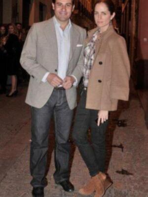 Francisco Rivera, con su novia Lourdes, feliz por la paternidad y la boda de su hermano pequeño