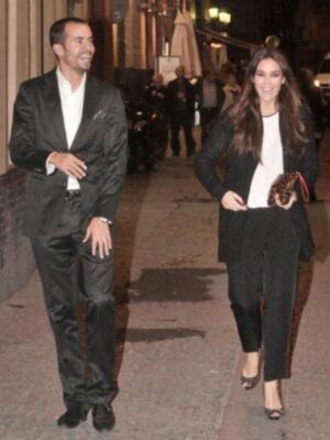 Francisco Rivera, con su novia Lourdes, feliz por la paternidad y la boda de su hermano pequeño