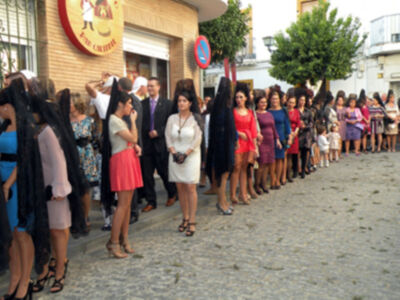 Extraordinaria Procesión de Ntra. Sra. d e los Dolores Coronada de Alcalá del Río