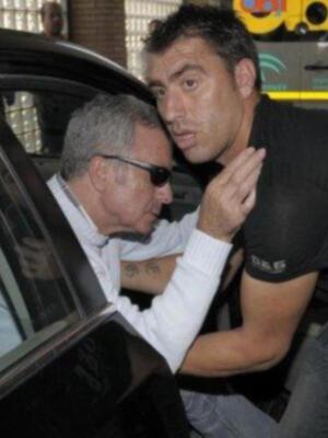 Gloria Mohedano pendiente del estado de salud y de los negocios de Ortega Cano que recibe el alta tras catorce días hospitalizado