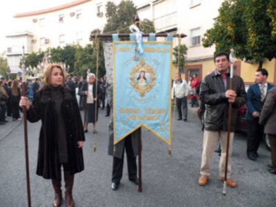 Pio XII y Begoña con la fe de la Milagrosa Sevillana.